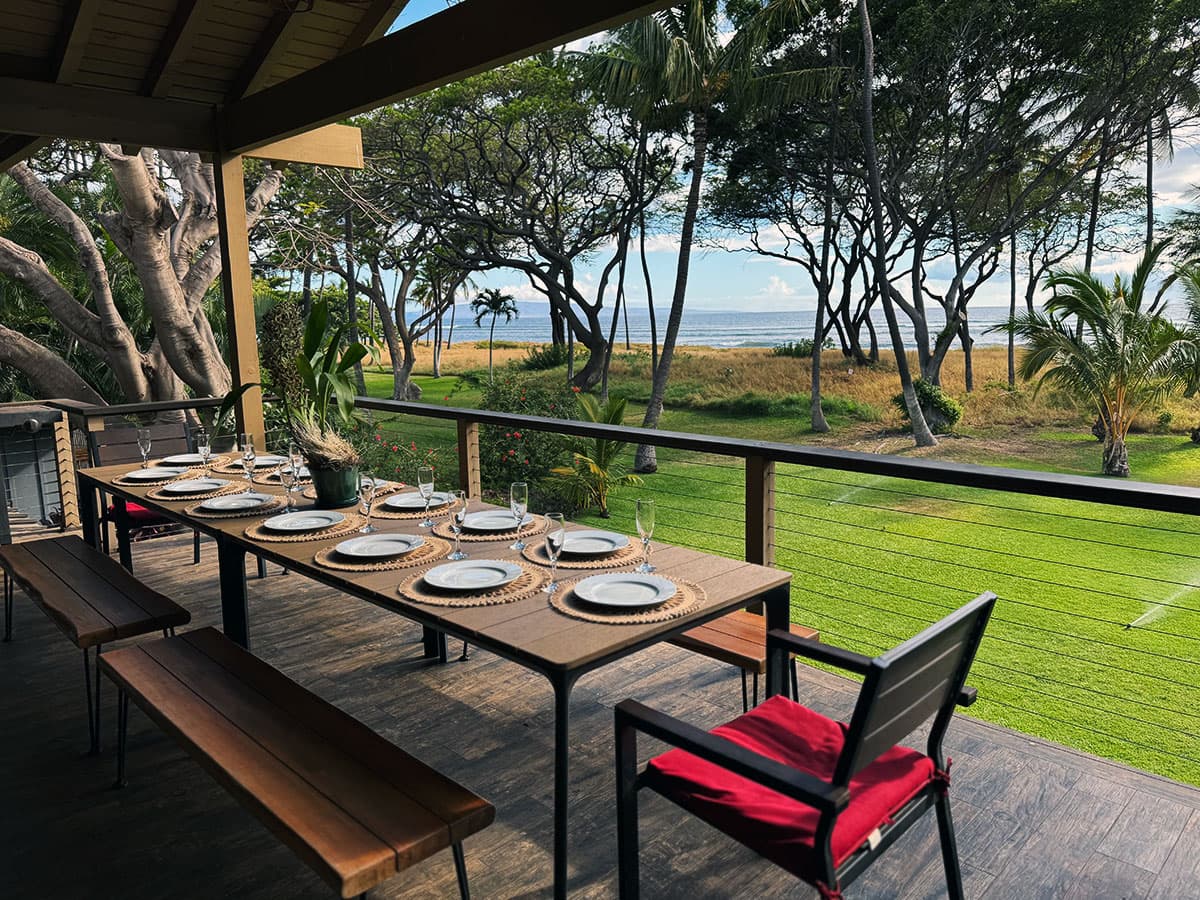 Deck facing the ocean